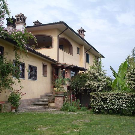 La Vecchia Quercia Bed & Breakfast Selci  Екстериор снимка