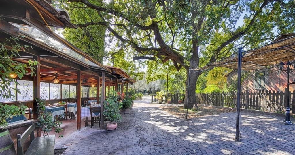 La Vecchia Quercia Bed & Breakfast Selci  Екстериор снимка
