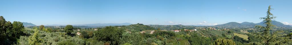 La Vecchia Quercia Bed & Breakfast Selci  Екстериор снимка